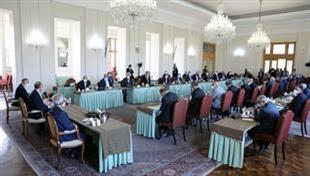 Foreign Ministry, Iran Chamber of Commerce Hold 1st Consultation Forum