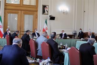 Foreign Ministry, Iran Chamber of Commerce Hold 1st Consultation Forum