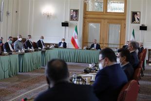 Foreign Ministry, Iran Chamber of Commerce Hold 1st Consultation Forum