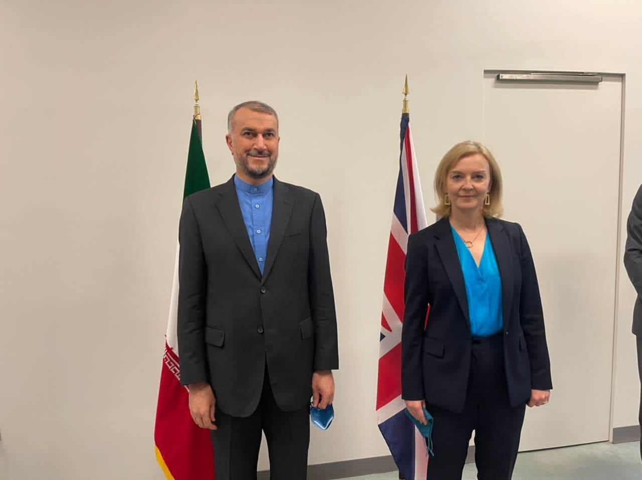 Amirabdollahian meets with Britain