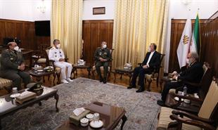 Meeting Dr.Amir Abdollahian with Army Chief,Deputy Chief of the Army for Coordination Affairs and Deputy Commander of  Army for intelligence affairs
