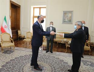 Kyrgyzstan’s new Ambassador meets Amirabdollahian