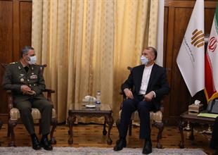 Meeting Dr.Amir Abdollahian with Army Chief,Deputy Chief of the Army for Coordination Affairs and Deputy Commander of  Army for intelligence affairs