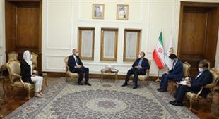 Austrian’s new Ambassador submits credentials draft to Iran FM